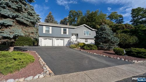 280 Grove Ave, Verona, NJ, 07044-1707 | Card Image