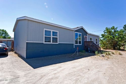 3800 Sandpiper Dr, Reno, NV, 89508-8830 | Card Image