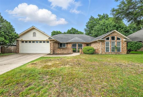 1208 Homestead St, Flower Mound, TX, 75028-2527 | Card Image