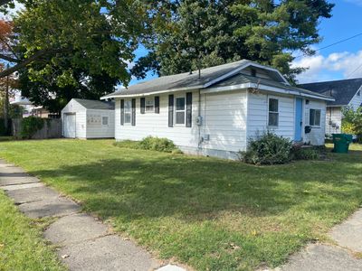 609 S Orange Street, House other with 2 bedrooms, 1 bathrooms and null parking in Sturgis MI | Image 2