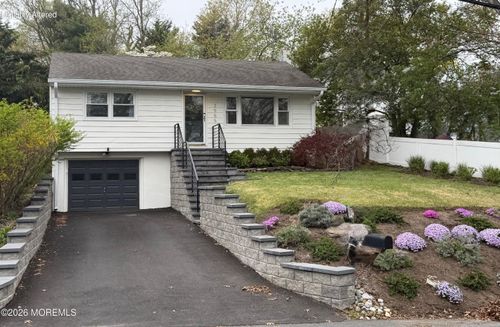 2555 Algonkin Trl, Manasquan, NJ, 08736-2041 | Card Image