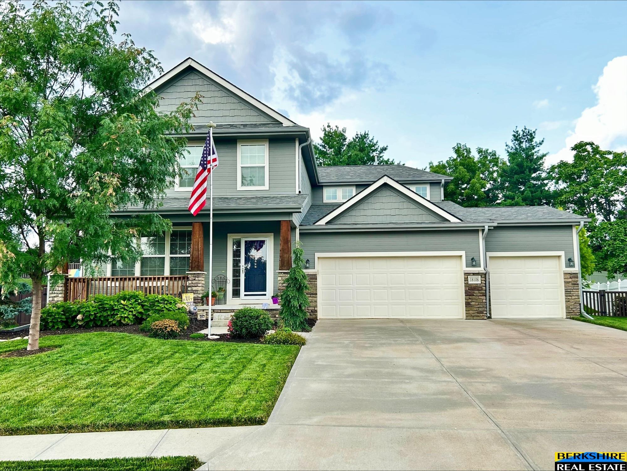 Cinnamon St, Omaha, NE 68135