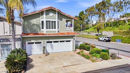 21911 Yellowstone Ln, Lake Forest, CA, 92630-2326 | Card Image