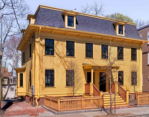 23-23 Ellery Street, Cambridge, MA, 02138 | Card Image