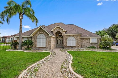 1606 E Mile 3 Rd, Palmhurst, TX, 78573-8301 | Card Image