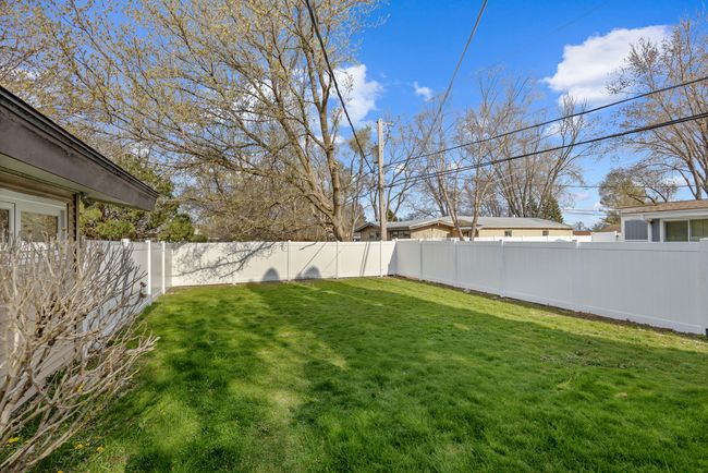 801 Barbara Ln, House other with 3 bedrooms, 1 bathrooms and 1 parking in MCHENRY IL | Image 7