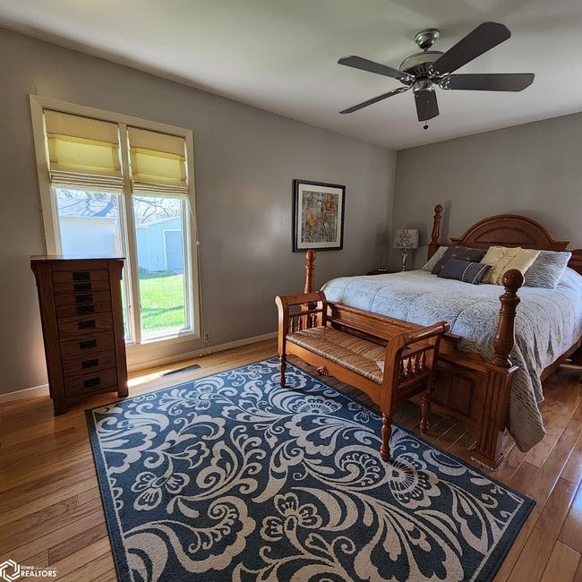 213 E Baker St, Home with 4 bedrooms, 2 bathrooms and 2 parking in Avoca IA | Image 25