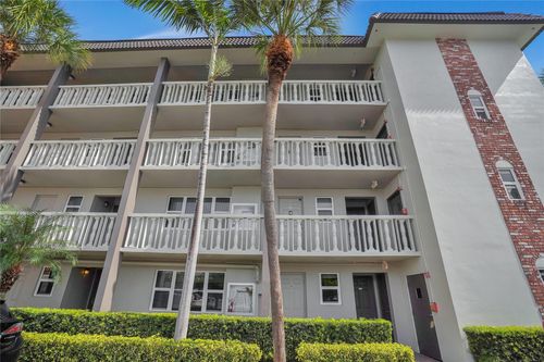 apt-106c-3111 Ne 51st St, Fort Lauderdale, FL, 33308-4323 | Card Image