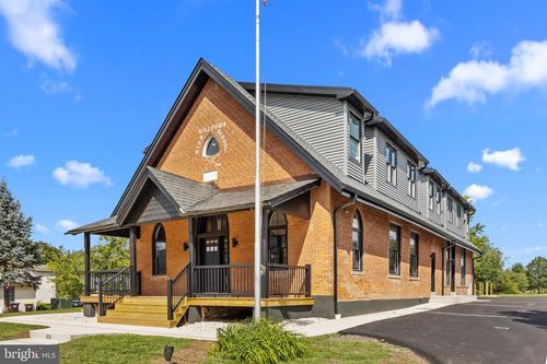 apt-4-819 Blooming Glen Rd, PERKASIE, PA, 18944-2740 | Card Image