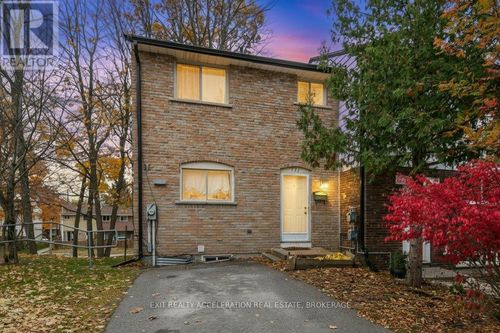 772 Ashwood Dr, Kingston, ON, K7M6W7 | Card Image