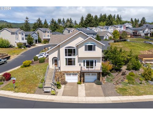 1525 Ocean Highlands Pkwy, Tillamook, OR, 97141-9825 | Card Image