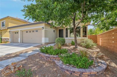 8212 Briggs Gully Street, House other with 4 bedrooms, 3 bathrooms and null parking in North Las Vegas NV | Image 1