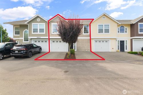 44-5921 111th Street Ct E, Puyallup, WA, 98373-5702 | Card Image