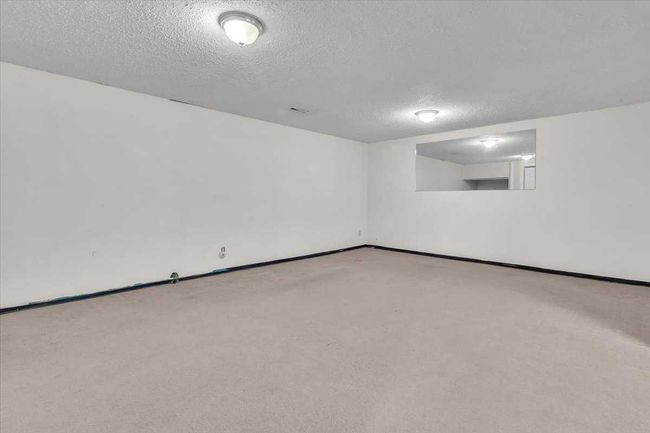 84 Shawmeadows Crescent Sw, House other with 4 bedrooms, 2 bathrooms and 1 parking in Calgary AB | Image 21