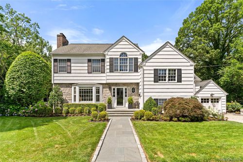 26 Lincoln Rd, Scarsdale, NY, 10583-7250 | Card Image