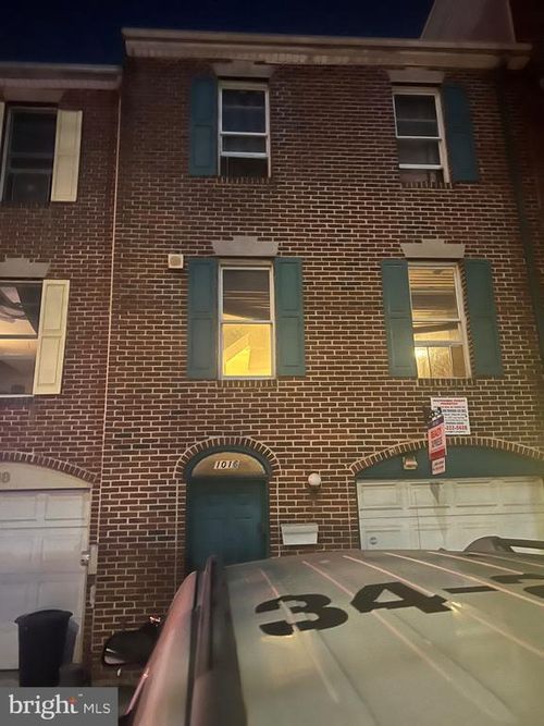 1016 E Moyamensing Ave, PHILADELPHIA, PA, 19147-4231 | Card Image