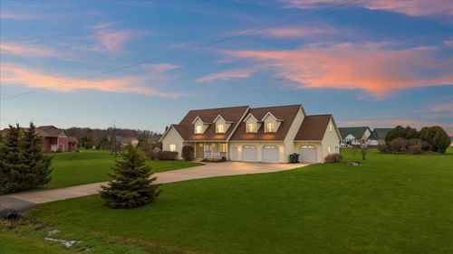 112104 Winterberry Cir, Marshfield, WI, 54449-4385 | Card Image