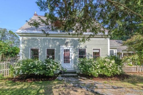 64 Main St, Putney, VT, 05346-8602 | Card Image