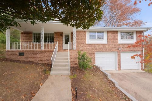 946 Greenhill Dr, Rossville, GA, 30741-4333 | Card Image