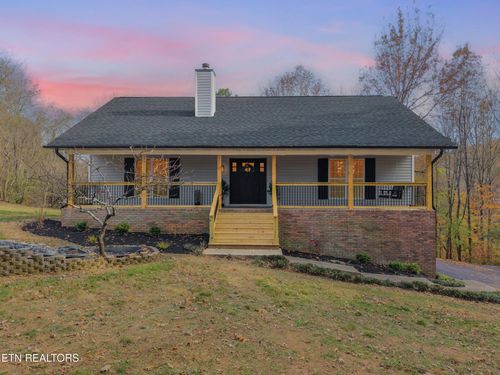 9601 Cannon Ln, Strawberry Plains, TN, 37871-4409 | Card Image