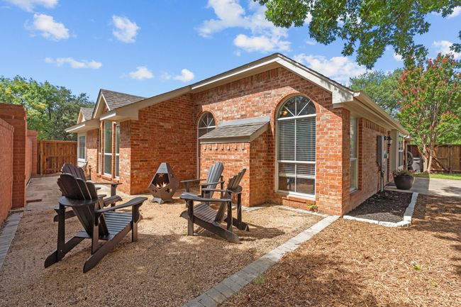 6432 Stone Creek Ter, House other with 3 bedrooms, 2 bathrooms and null parking in Fort Worth TX | Image 17