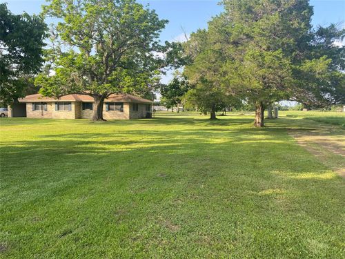 9639 Fm 524 Rd, Sweeny, TX, 77480-8235 | Card Image