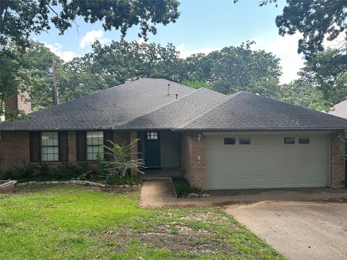 820 Lake Forest Ct, Grapevine, TX, 76051-6667 | Card Image