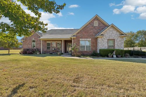 1457 Manor Place, Fort Gibson, OK, 74434 | Card Image