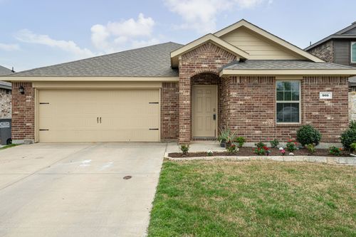 905 Amber St, Princeton, TX, 75407-2257 | Card Image