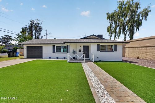 1749 E Medlock Dr, Phoenix, AZ, 85016-4008 | Card Image