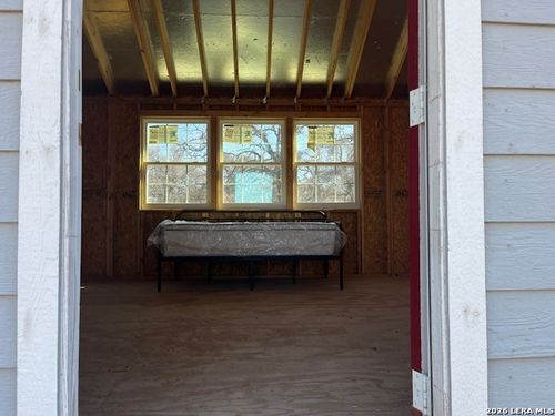 3090 County Road 442, Stockdale, TX, 78160-7238 | Card Image