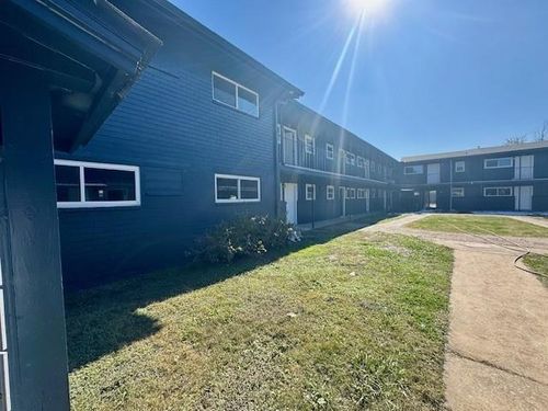 apt-11-4706 Yellowstone Blvd, Houston, TX, 77021-4367 | Card Image