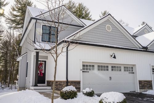 26-26 Compass Point Dr, Douglas, MA, 01516 | Card Image