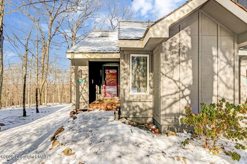 54 Telemark, Lake Harmony, PA, 18624 | Card Image