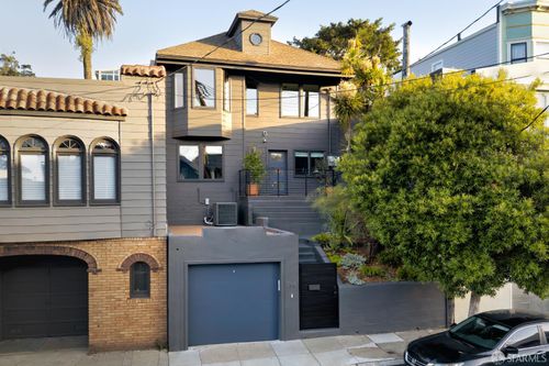 366 Chenery St, San Francisco, CA, 94131-3068 | Card Image