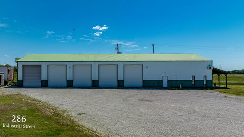 286 Industrial Ave, Welch, OK, 74369-8717 | Card Image