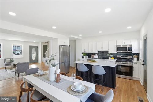 1542 E Belvedere Ave, BALTIMORE, MD, 21239-3019 | Card Image