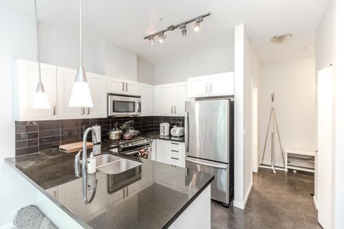 109-2133 Douglas Rd, Burnaby, BC, V5C0E9 | Card Image