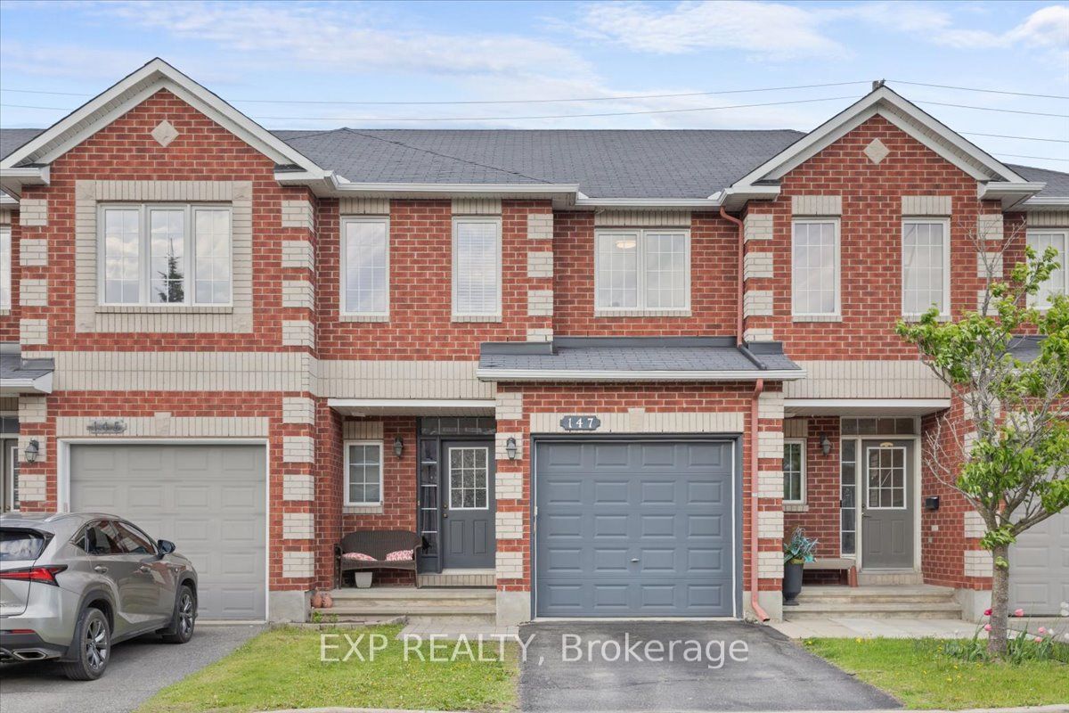 Residential Lease in Orleans - Cumberland and Area