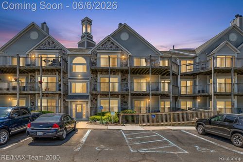 102-37522 Jefferson Avenue, Harrison Charter Township, MI, 48045 | Card Image