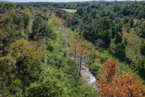 7275 Creek Rd, Dripping Springs, TX, 78620-5472 | Card Image