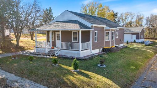 108 3rd St, Russell, MN, 56169-4002 | Card Image