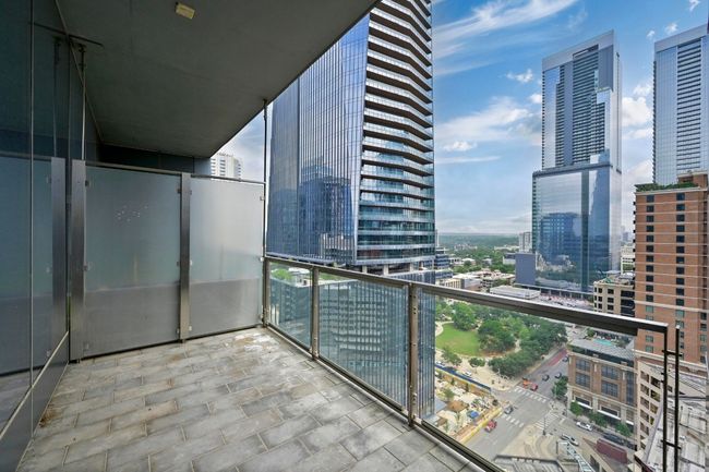 APT-2011 - 210 Lavaca St, Condo with 2 bedrooms, 3 bathrooms and 2 parking in Austin TX | Image 25