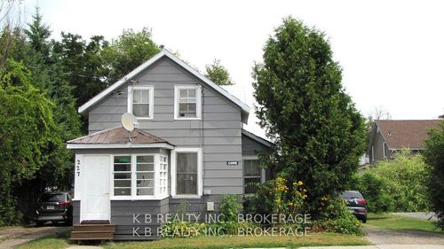 229 Gore St E, Perth, ON, K7H1K6 | Card Image