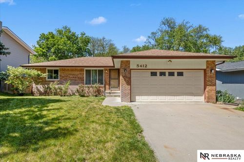 5412 London Road, Lincoln, NE, 68516 | Card Image