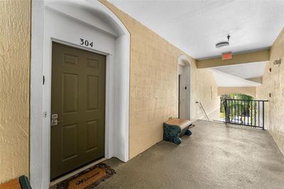 304 - 2305 Silver Palm Drive, Condo with 2 bedrooms, 2 bathrooms and null parking in Kissimmee FL | Image 3