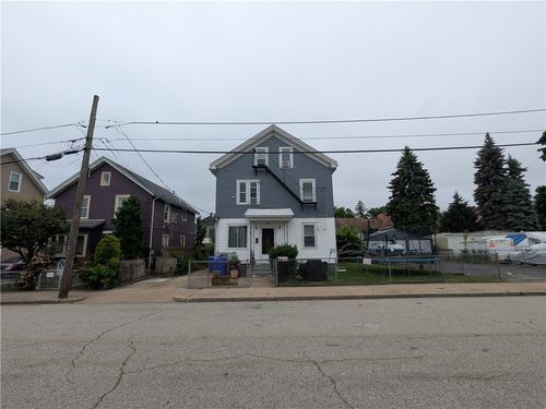 60 Sherman St, Pawtucket, RI, 02860-5018 | Card Image