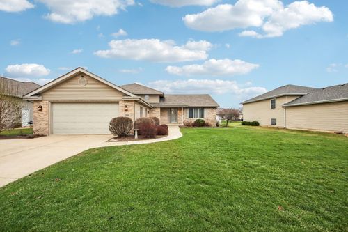 9396 Calumet St, Dyer, IN, 46311-2778 | Card Image