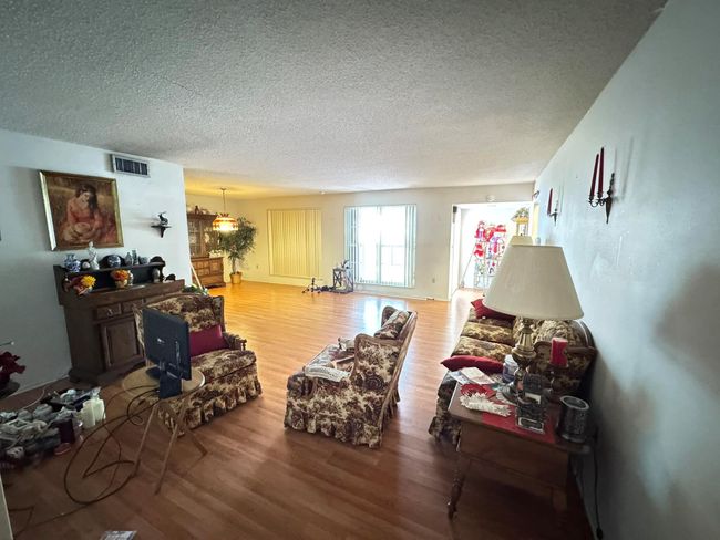 5013 Sw 88 Th Ter, House other with 3 bedrooms, 2 bathrooms and null parking in Cooper City FL | Image 14