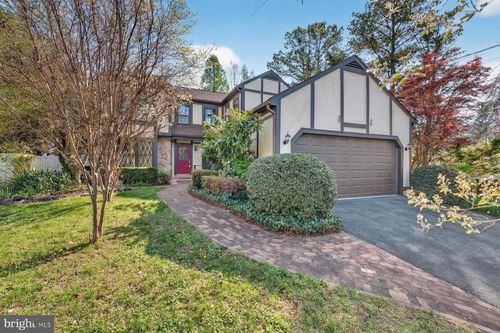 14422 Coachway Dr, CENTREVILLE, VA, 20120-1638 | Card Image